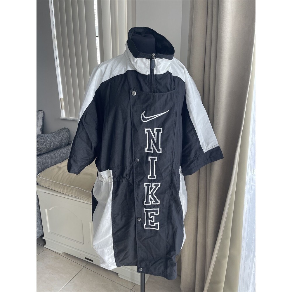 VTG Nike Big Spell Out Windbreaker Logo Swoosh Black White Full Zip L